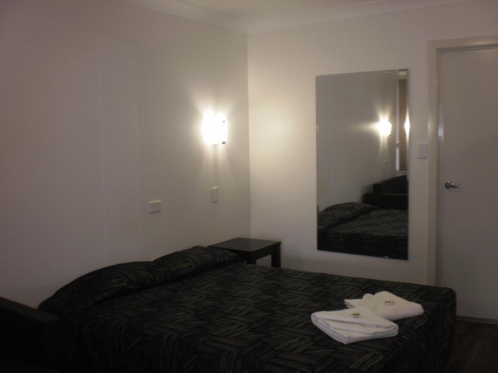 Blackwater Hotel Motel מראה חיצוני תמונה