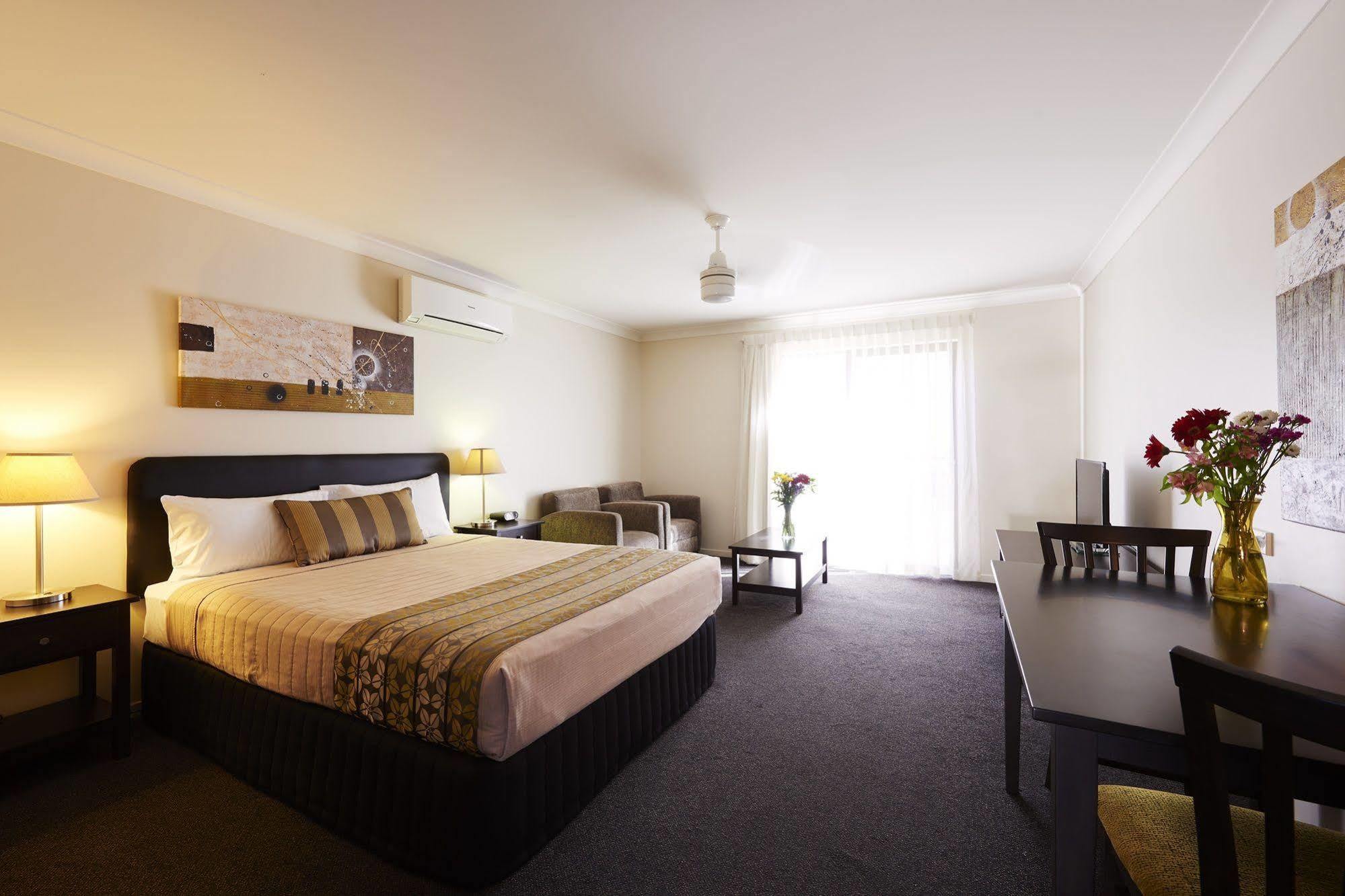 Blackwater Hotel Motel מראה חיצוני תמונה
