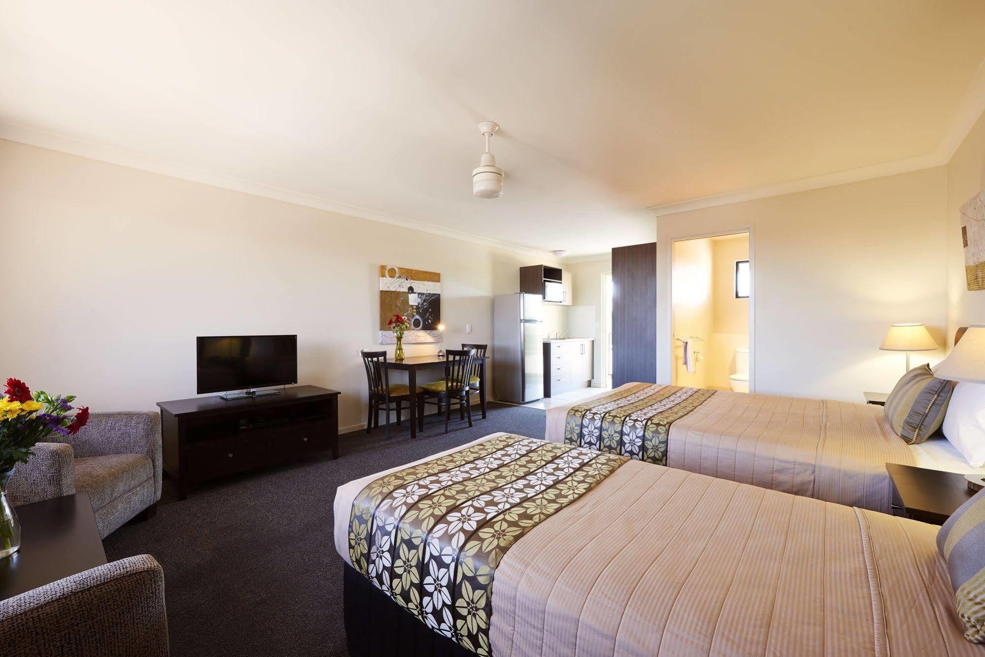 Blackwater Hotel Motel מראה חיצוני תמונה
